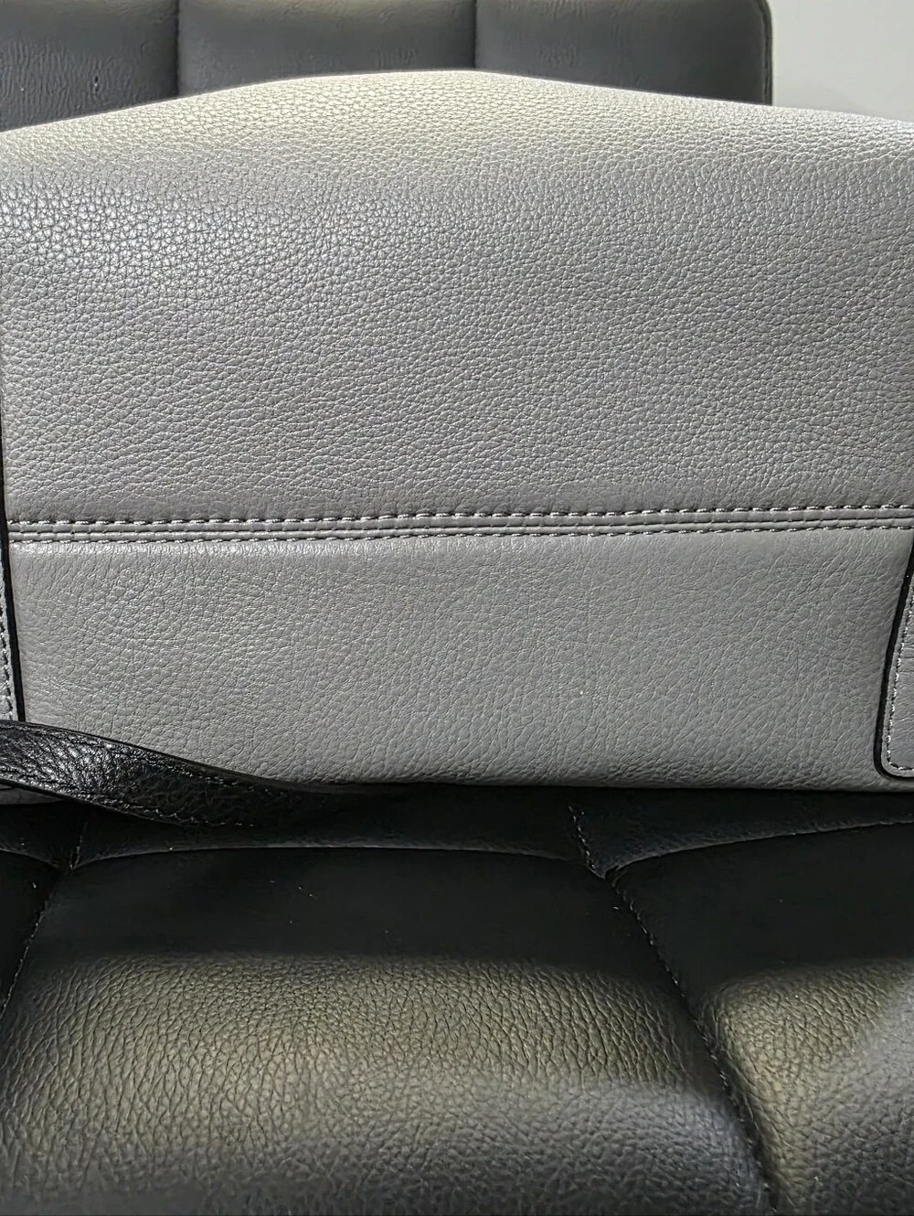 Michael Kors Riley Pebbled Leather Satchel Gray ** NEW!!! **